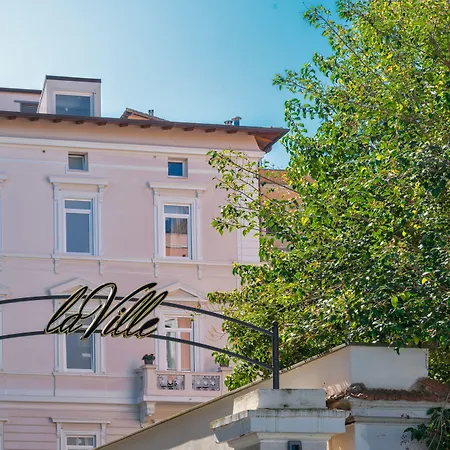 Hotel La 4*