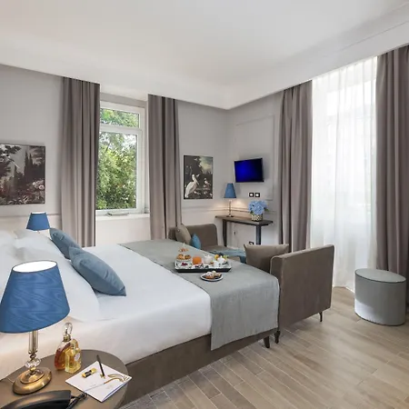 La Hotel 4*