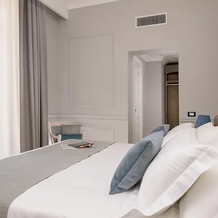 La Hotel