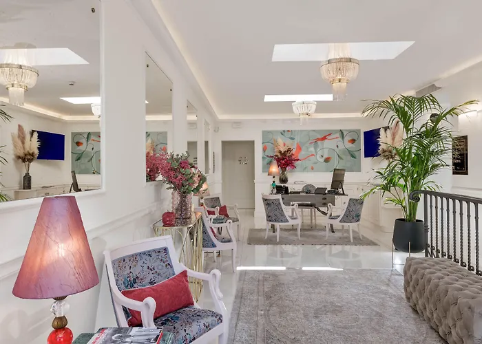 Hotel La 4*