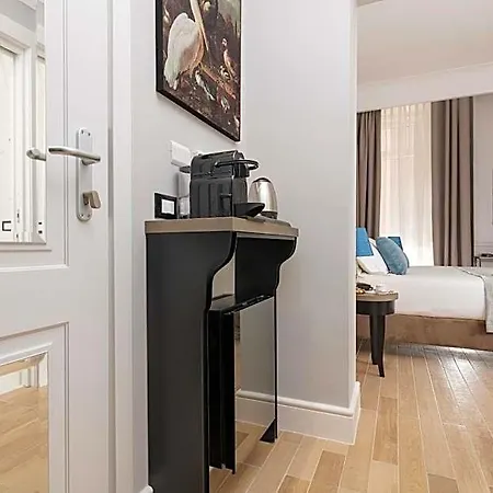 La Hotell