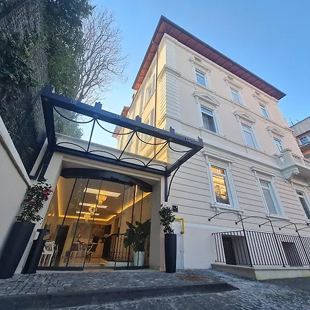 La Hotel Řím